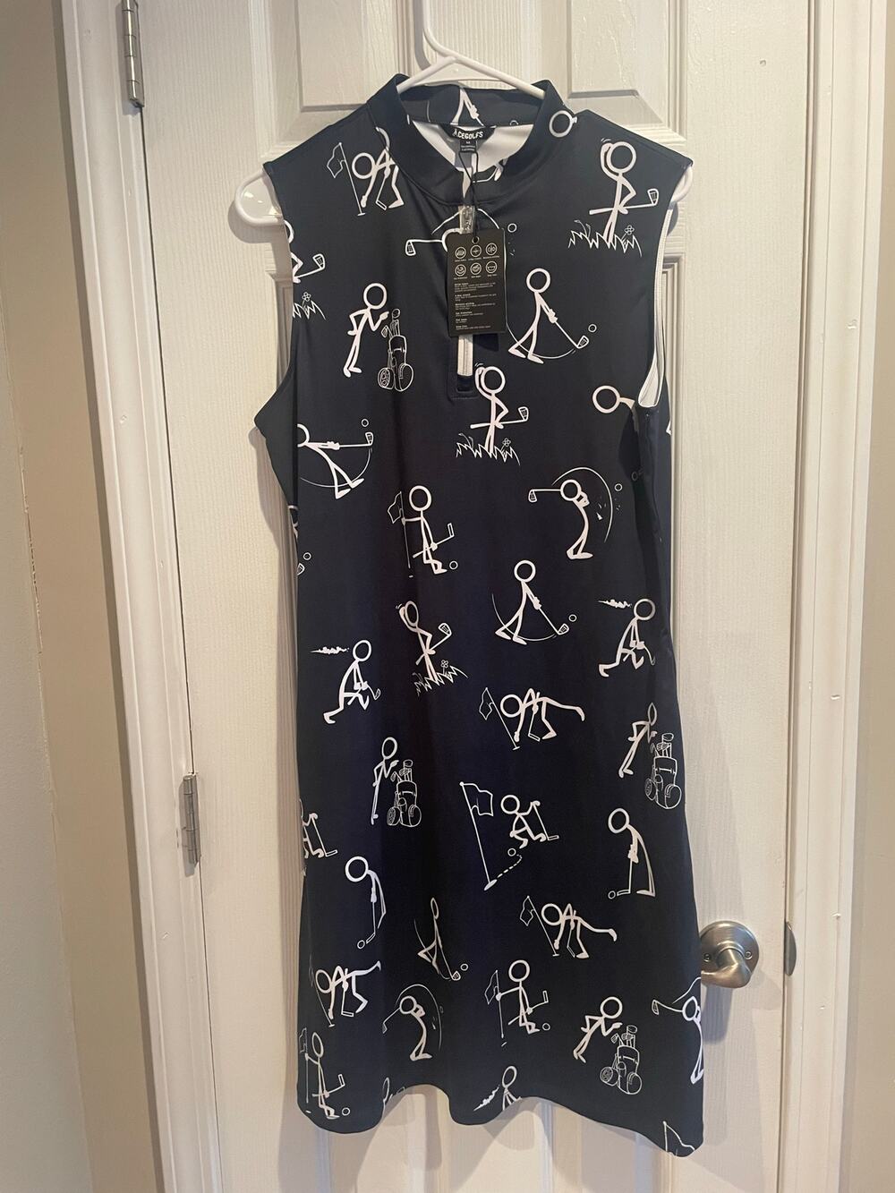 CEGolfs Patterned Golf Dress in Black and White Sleeveless, A71
